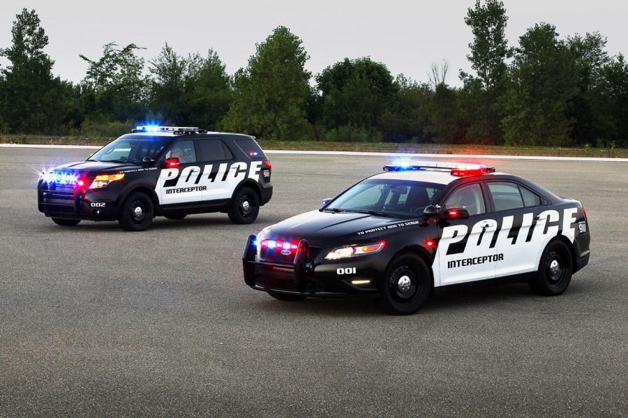  Ford Police Interceptor Utility Vehicle 2010 года  (фото 33 из 39)